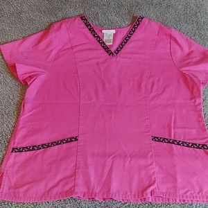 💲3 for 15💲Breast cancer awareness scrub top